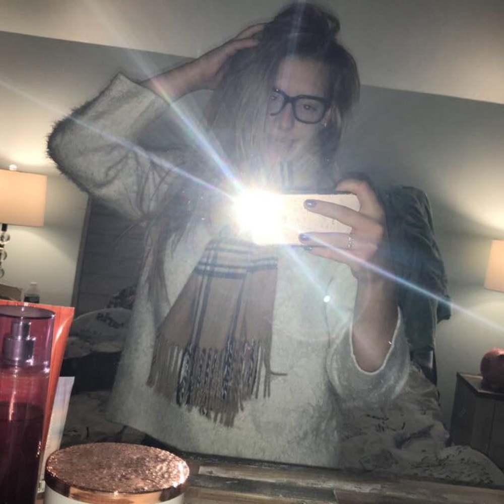 Meet your Posher, Paige